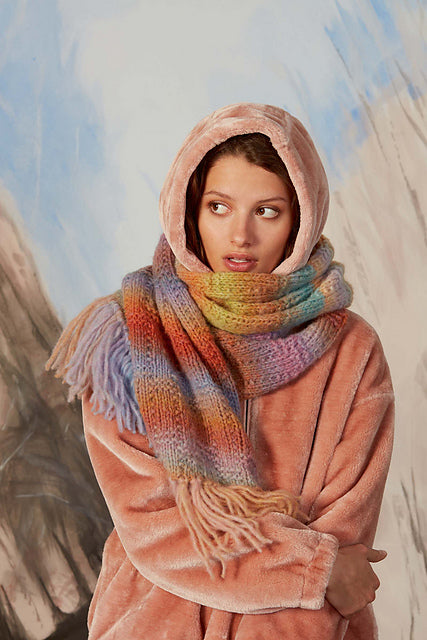 Lona Scarf PTO-061_03 Lang Yarns