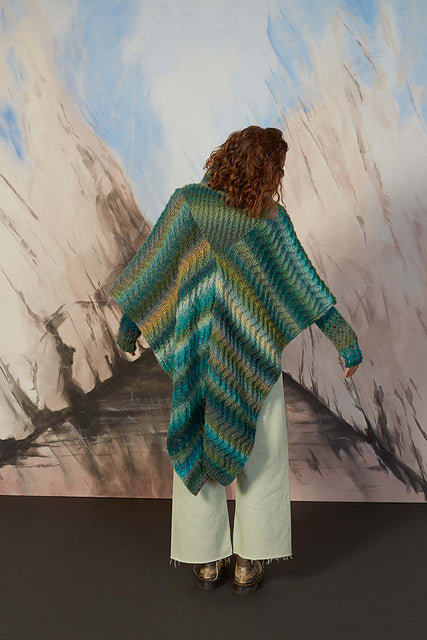 Kathy Poncho PTO-061_21 Lang Yarns