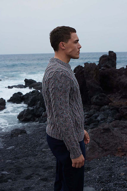 Unisex sweater Valentin by LANGYARNS SWITZERLAND