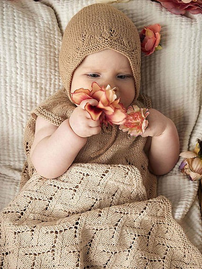 Solveig Bonnet by LANGYARNS SWITZERLAND