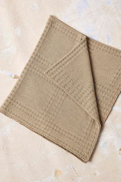 Magnus Baby blanket by LANGYARNS SWITZERLAND