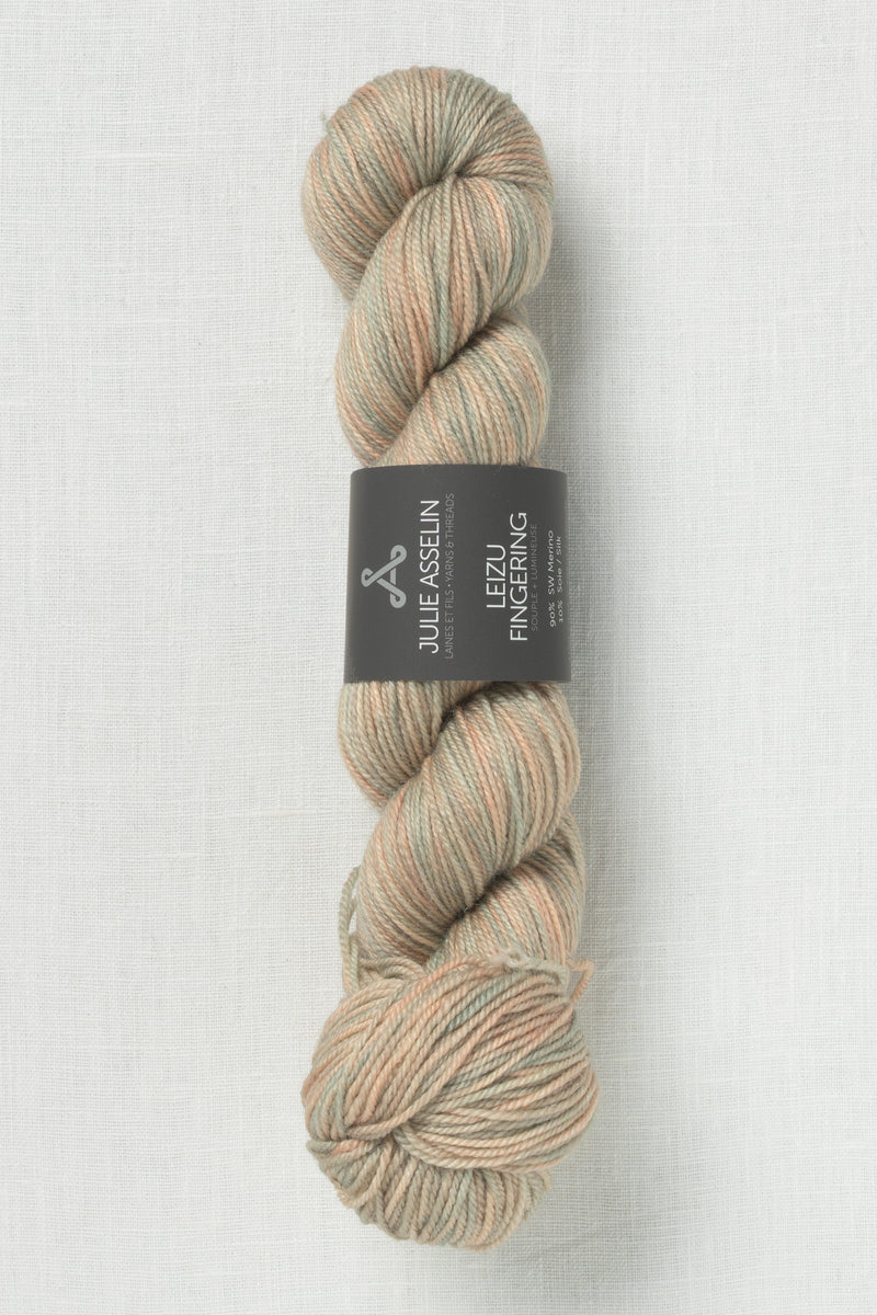 Julie Asselin Leizu Fingering Astéroïde