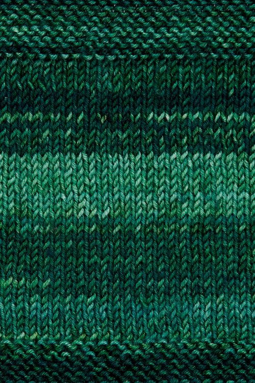 Urth Yarns Monokrom Fingering 3065 swatch