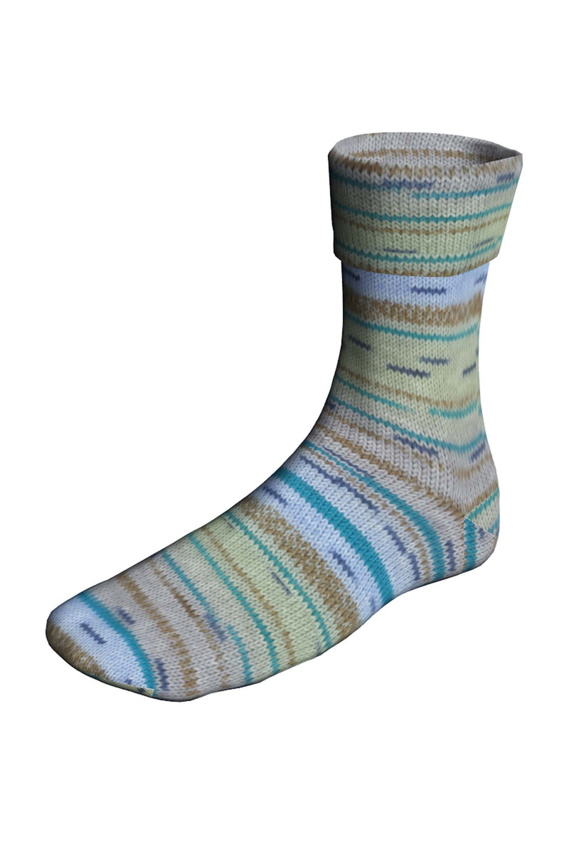 Lang Yarns Super Soxx Color 493 Biela's swatch