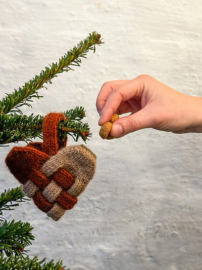 Olives Christmas Heart by Pernille Larsen