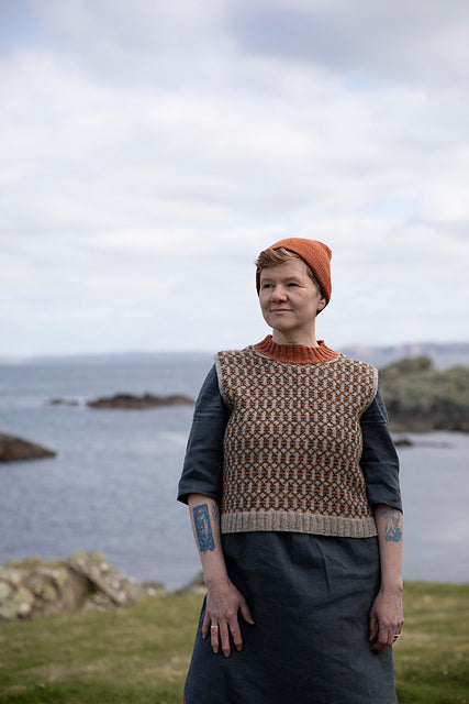 Laine Shetland Shades: Stories in Wool by Gudrun Johnston