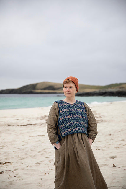 Laine Shetland Shades: Stories in Wool by Gudrun Johnston