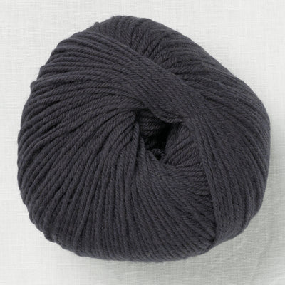 Universal Yarn Deluxe Worsted Superwash 735 Ebony