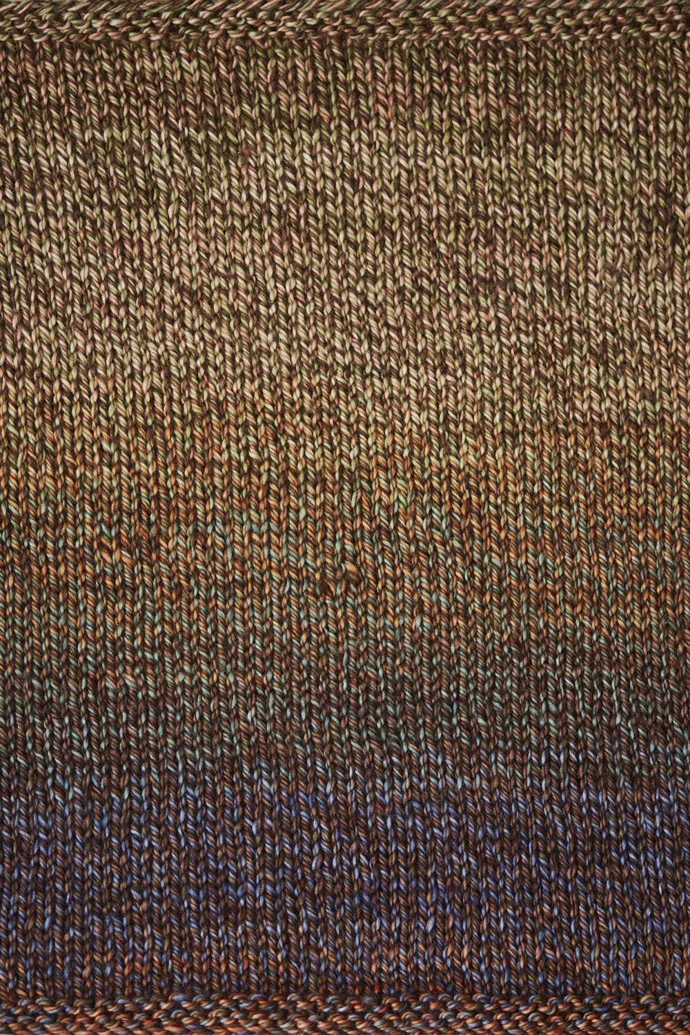 Urth Yarns Spiral Grain Light Worsted Rainbow Eucalyptus swatch