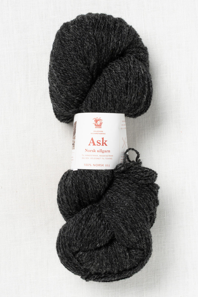 Hillesvåg Ask 6056 Charcoal Gray