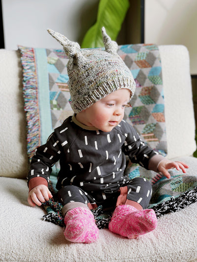 Two Knot Hat by Beata Jezek