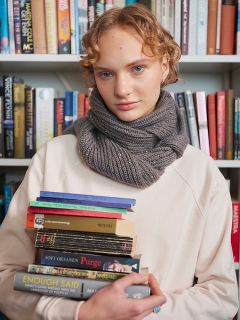 Laine Knit Pop by Miki Teragaki