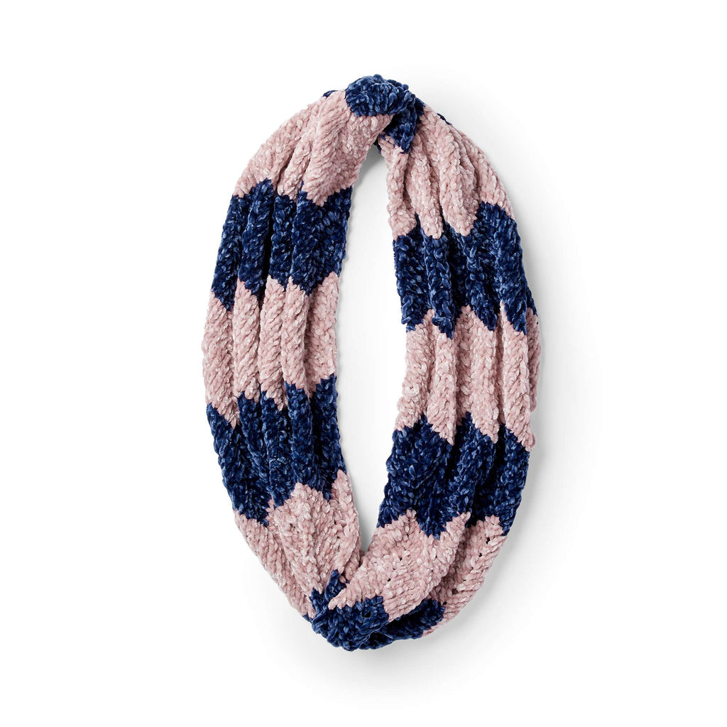 Knit Chevron Cowl by Bernat Design Studio