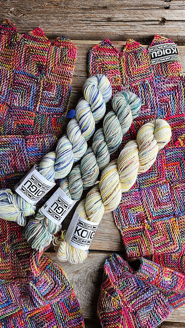 Basic Squares Scarf by Maie Landra