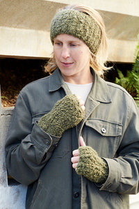 Basit by Catherine Salter Bayar