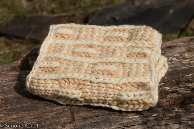 Billow by Simone Kereit