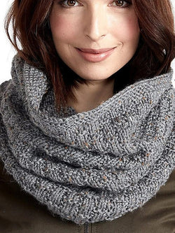 Cozy Tweed Cowl by Yarnspirations Design Studio