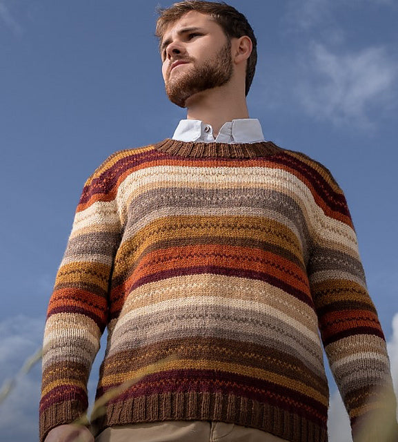 Llariku Pullover by Laura Zukaite