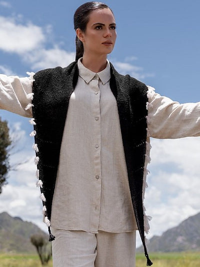 Runa Shawl by Vanessa Coscarelli Black