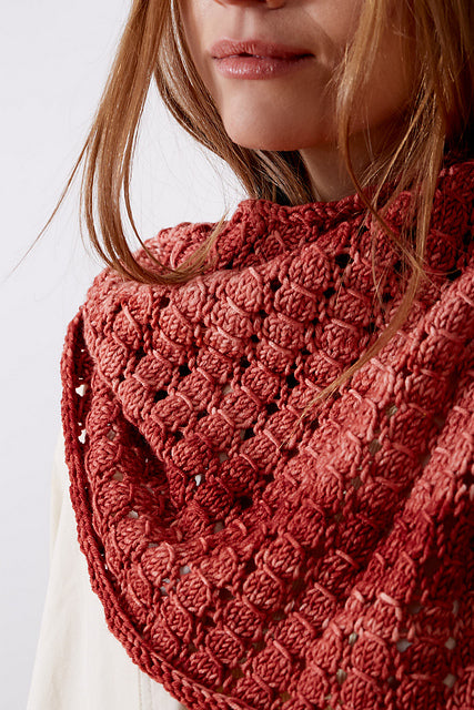Cobblestone Shawl by Catherine Salter Bayar