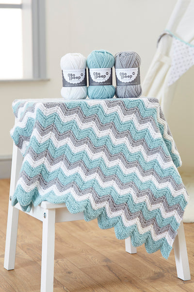 WYS Bo Peep Luxury DK Zig Zag Knitted Baby Blanket Kit
