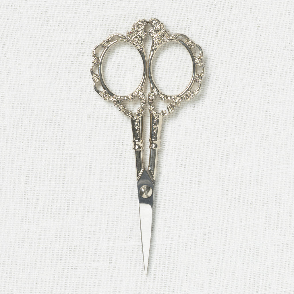 Free - Silver English Garden Yarn Scissors