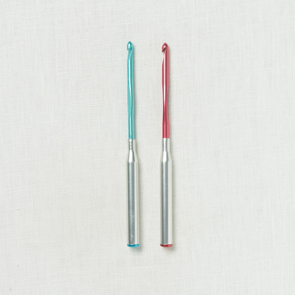 Susan Bates Silvalume Super Lightweight Aluminum Crochet Hook 2 Pack (Discontinued)
