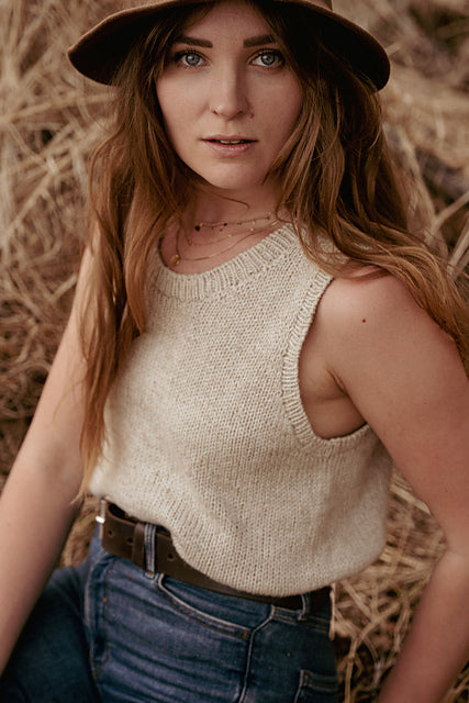 Lakeside Stitches: Gentle Knits from the North by Ronja Hakalehto