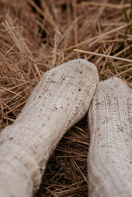 Lakeside Stitches: Gentle Knits from the North by Ronja Hakalehto