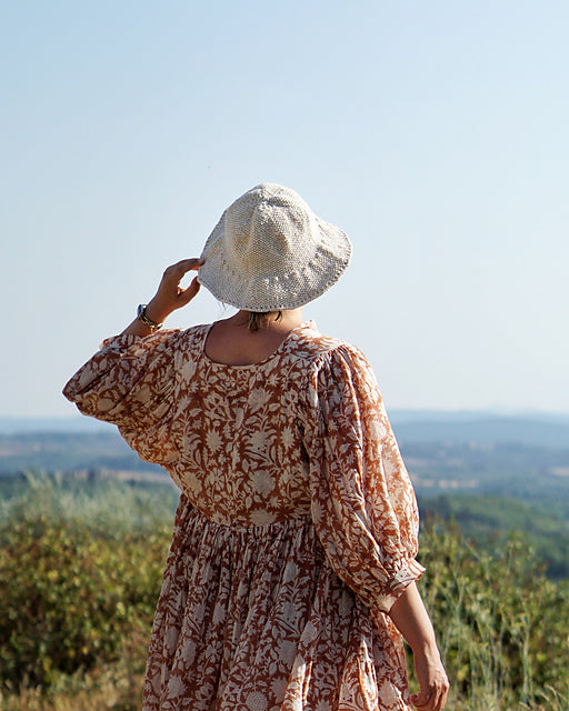 Hyacinth Bucket hat by Sari Nordlund