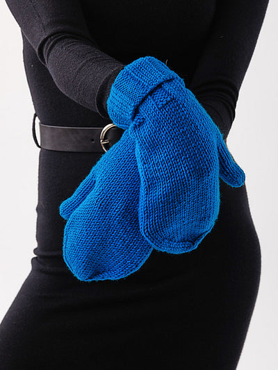 Essence Mittens by Åsa Buchta