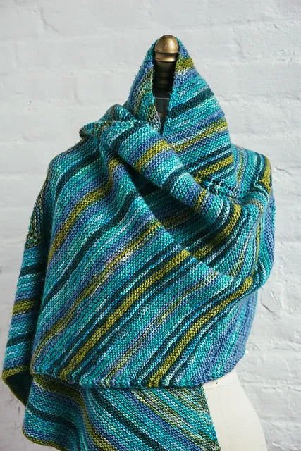 Maremoto by Quinn Reverendo