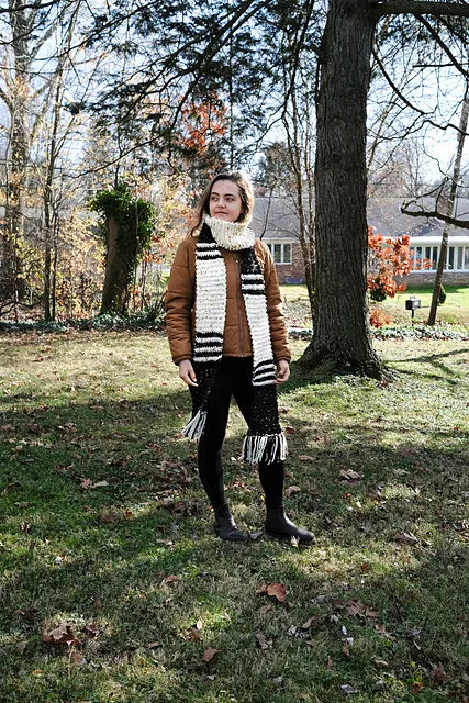 Pips Scarf by Quinn Reverendo