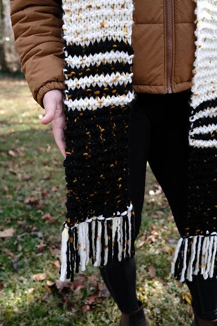 Pips Scarf by Quinn Reverendo