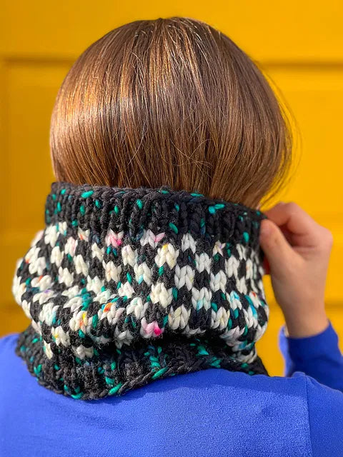 Check Check Hats + Cowl by Sarah E. Chapman