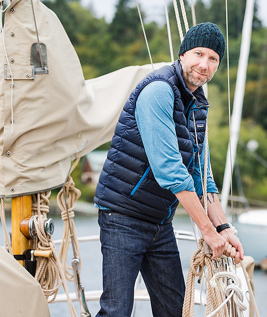 Fair Winds Beanie & Scarf by Churchmouse Yarns and Teas