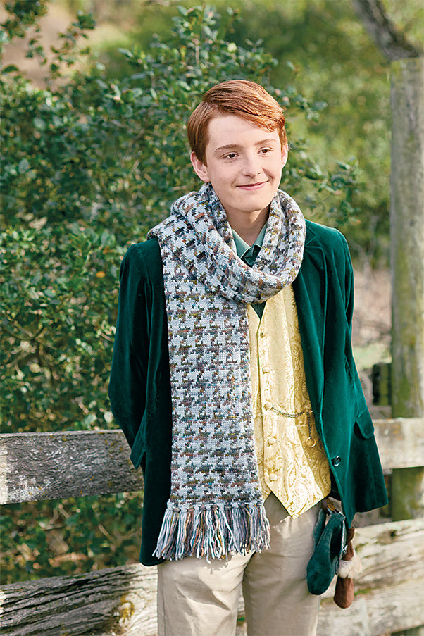 The Fellowship of the Knits: The Unofficial Lord of the Rings Knitting Book by Tanis Gray