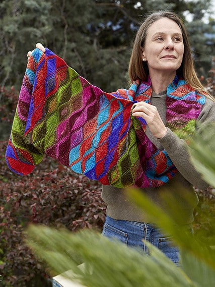 Hera by Gudrun Huskins