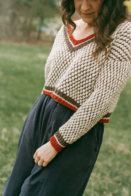 Laine Field Notes: 20 Textured Knits for Everyday Beauty by Olga Putano