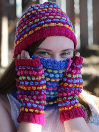 Bubblelicious Cowl, Hat & Mitt Set by Elke Schroeder