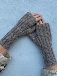 Nuuk Gloves by Pernille Larsen