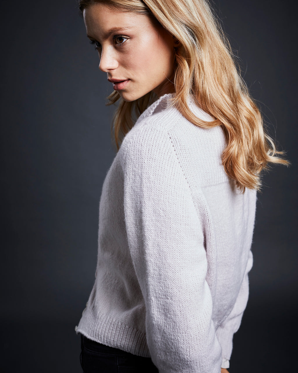 Louna by LAMANA