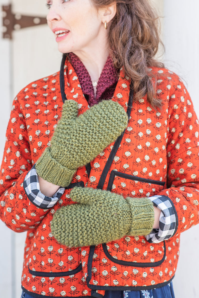Neala Scarf and Mittens by Åsa Buchta