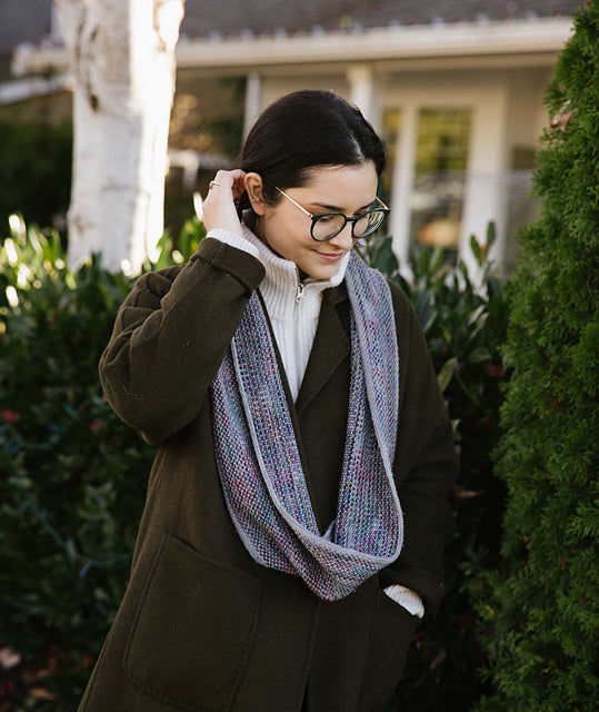 Linen Stitch Scarf & Loop by Churchmouse Yarns and Teas