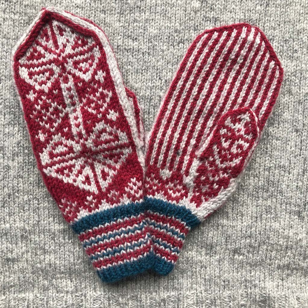 Lykke Mittens by Arne & Carlos