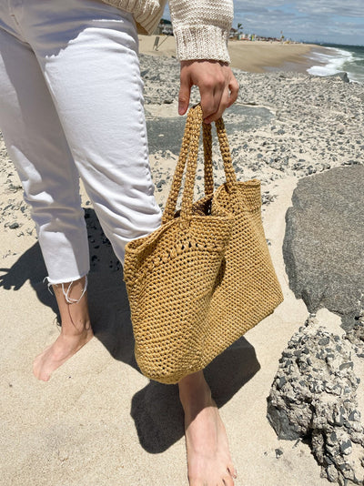Coastal Beach Tote (Crochet)