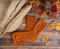 Juni by verybusymonkey