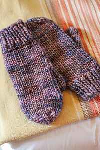 Poppy Mittens by Lena Skvagerson