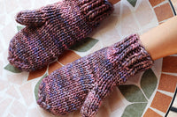Poppy Mittens by Lena Skvagerson