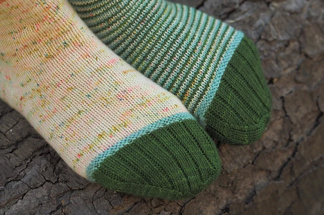 Mix & Mingle by Plucky Knitter Design